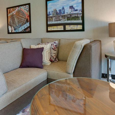 Drury Inn & Suites Louisville East Esterno foto