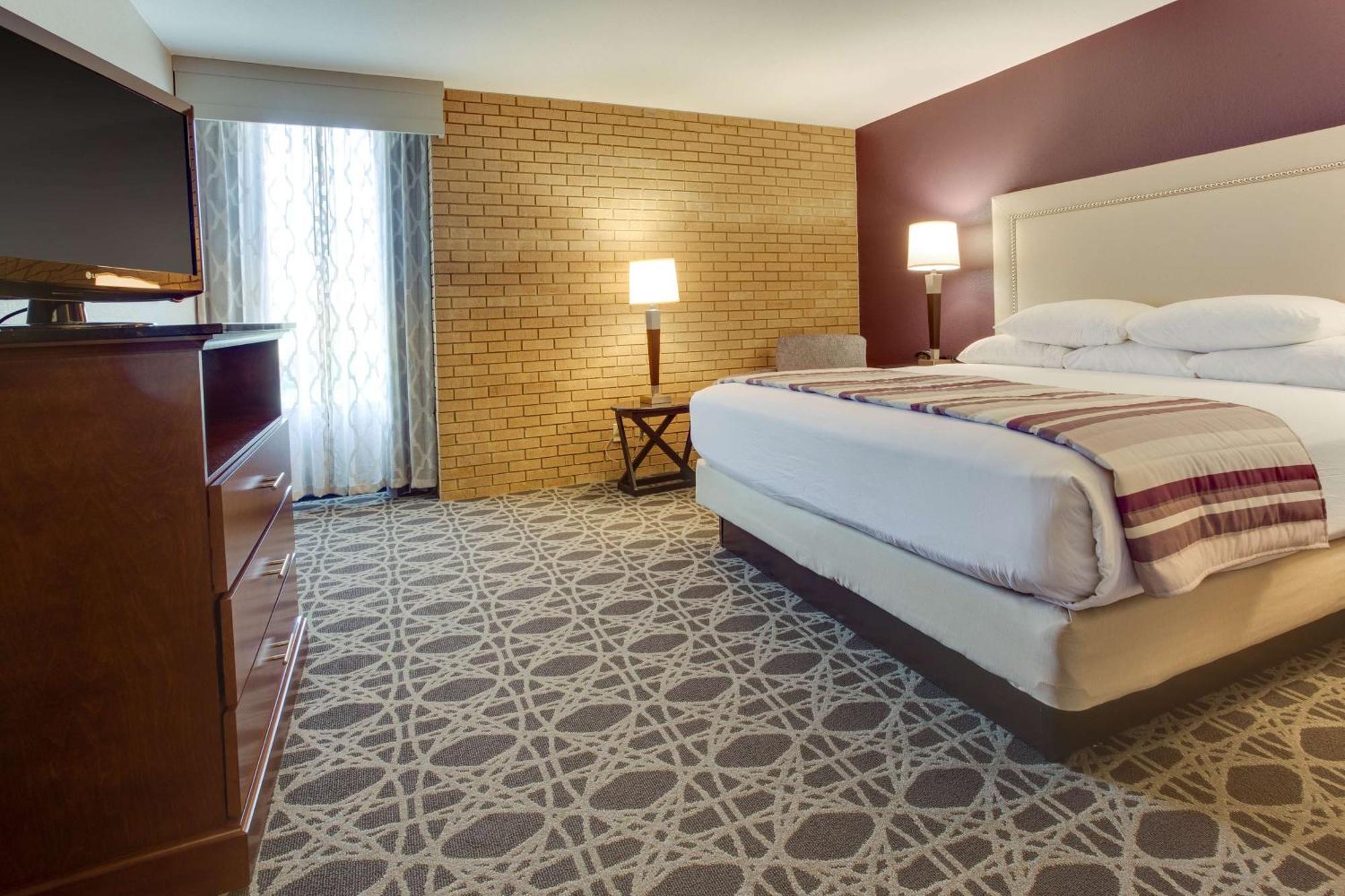 Drury Inn & Suites Louisville East Esterno foto